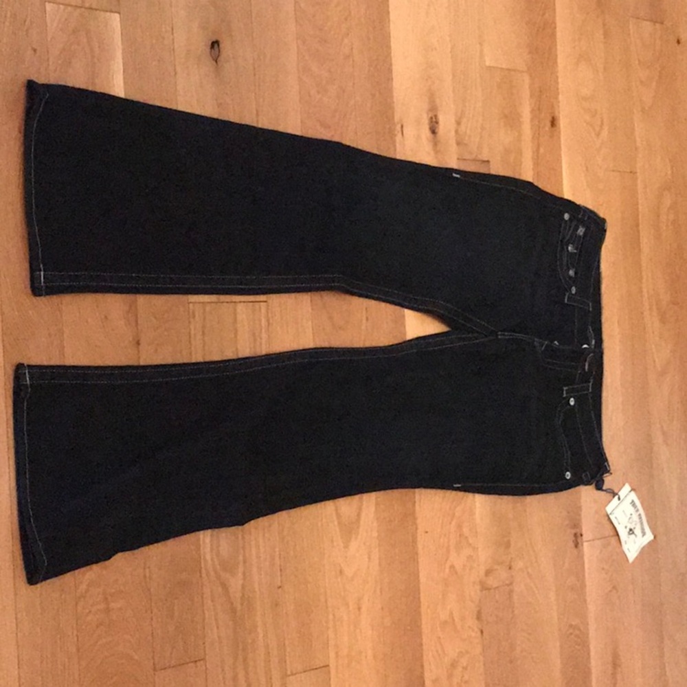 Women’s size 32 x 32 True Religion Jeans